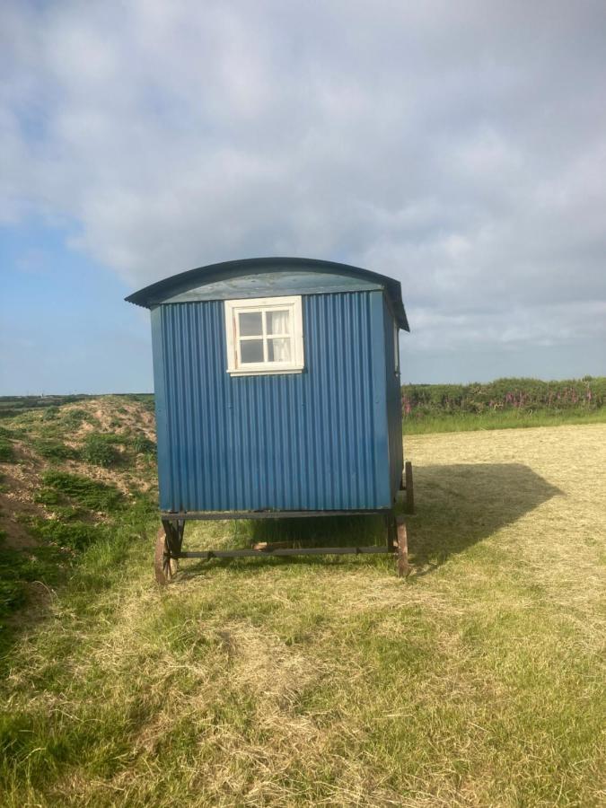 Coast Path Camping Hotel Haverfordwest Exterior foto